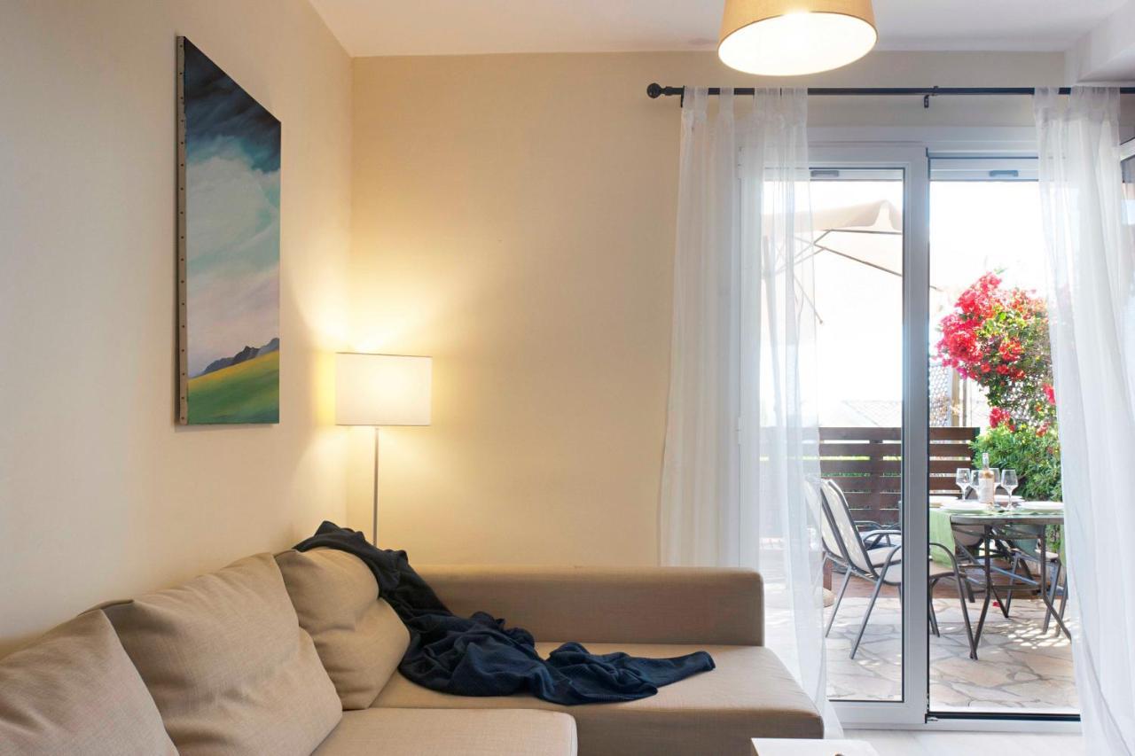 Ammos Beach House Glyfada  Exterior photo
